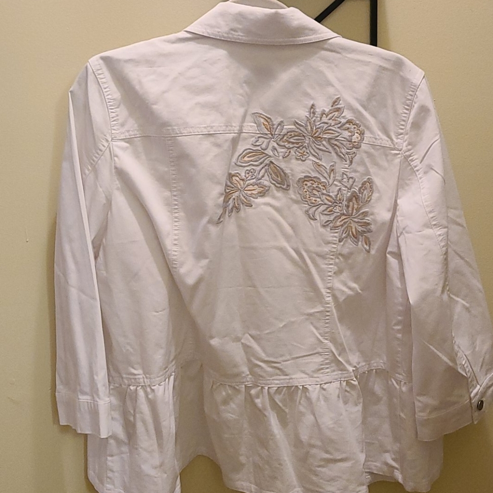 Joan Rivers Jean Jacket - Picture 2 of 5